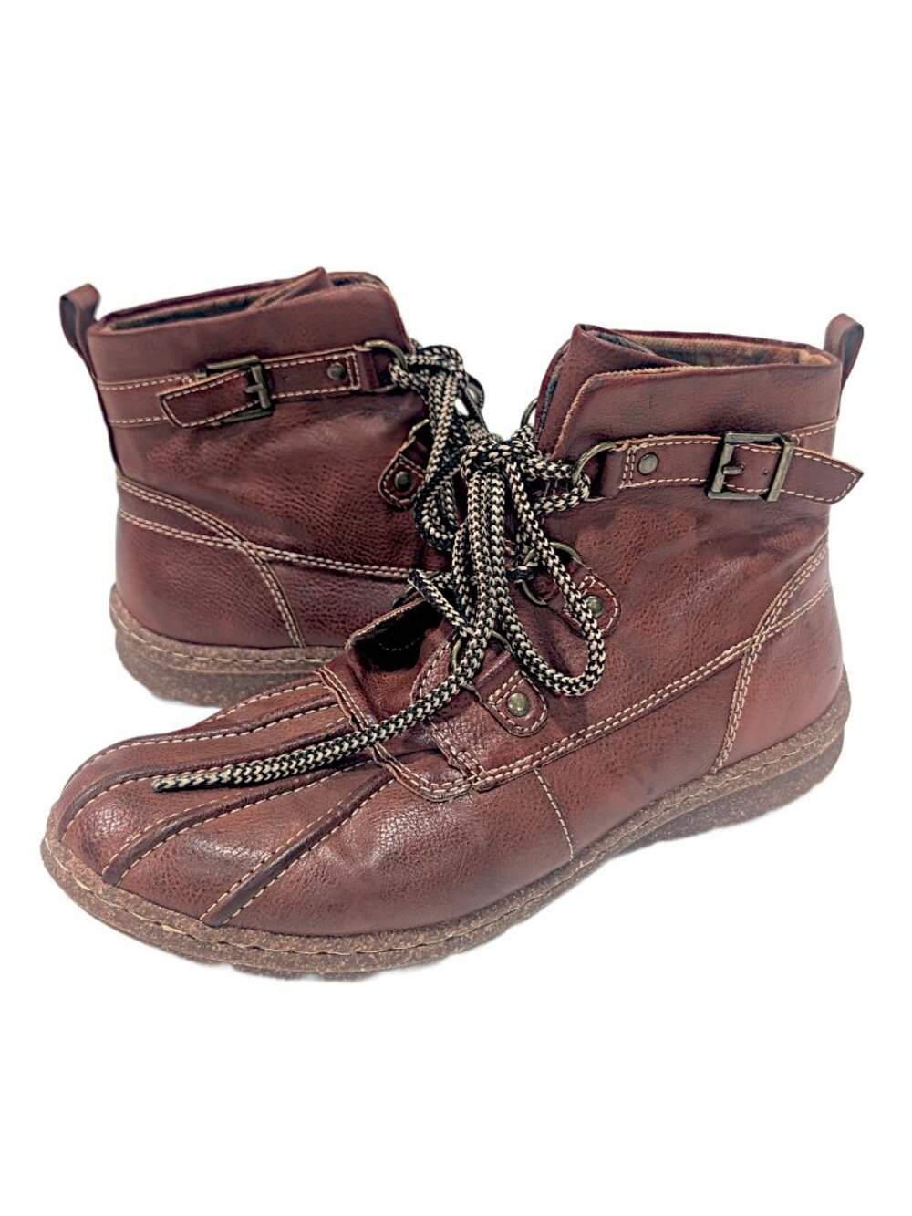 NEW BORN B.O.C. ASPEN BROWN DUCK BOOTS WOMENS 10 ANKLE BOOTS